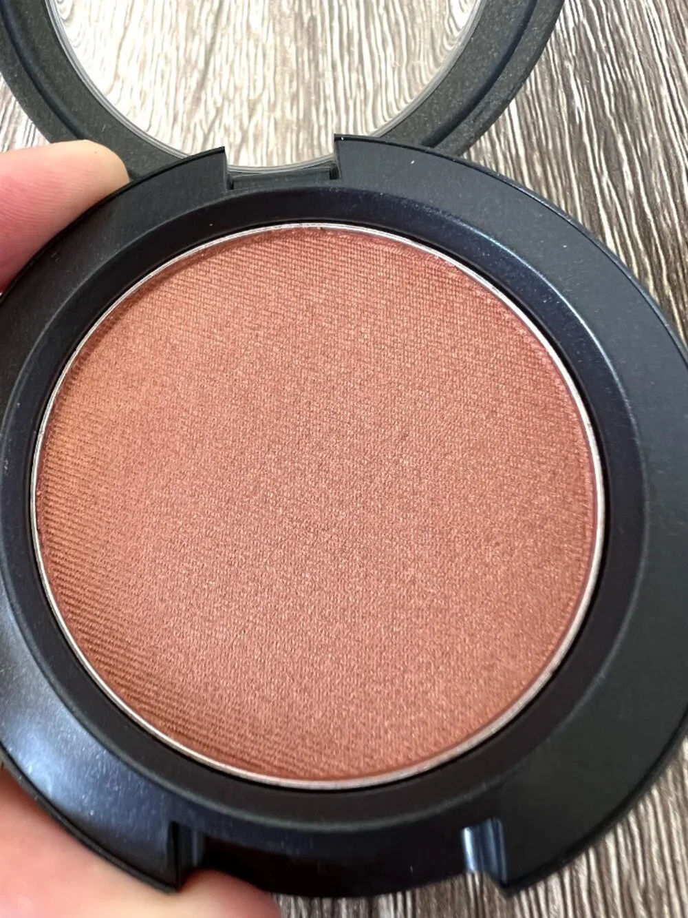 New no Box MAC Blush Worldly Wealth All About Orange Limited Edition
